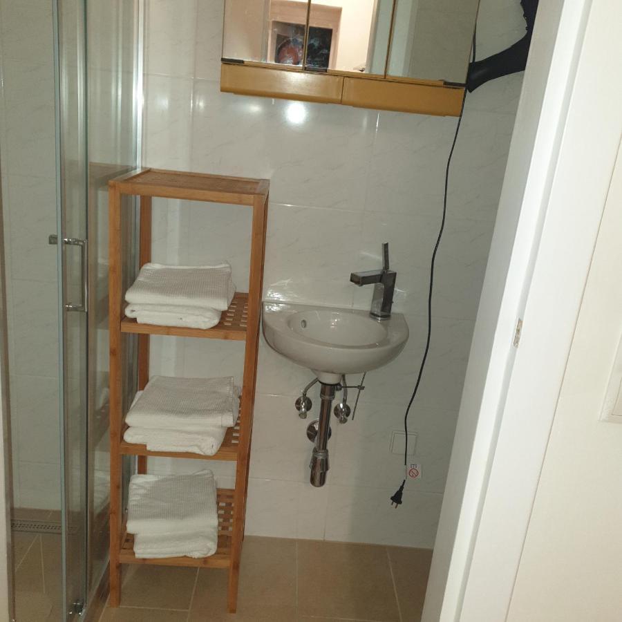 Weisses Appartement Wien Exterior foto
