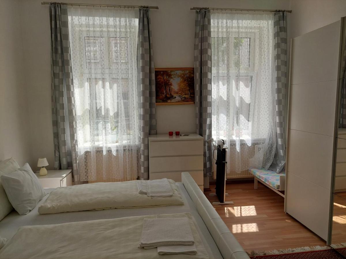 Weisses Appartement Wien Exterior foto